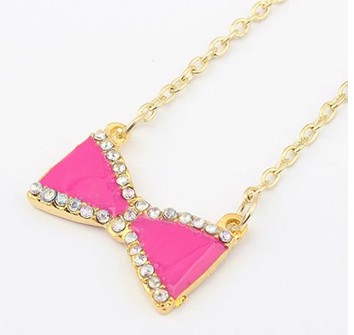 Fashion necklace